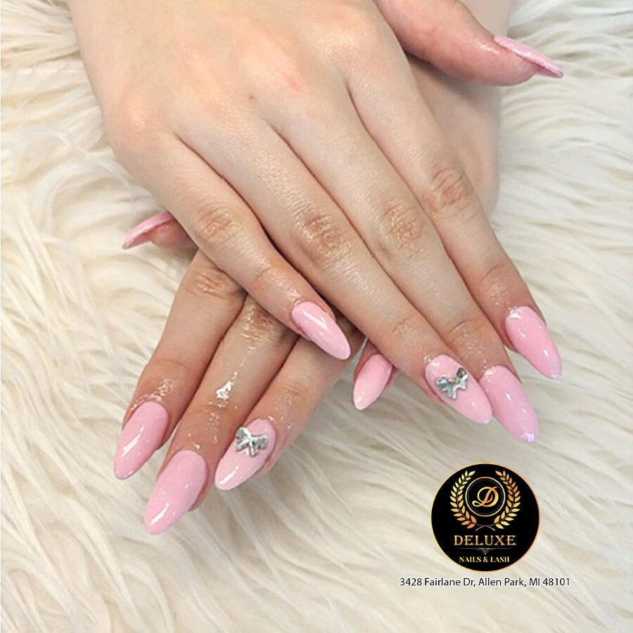 Deluxe Nails Spa & Lash